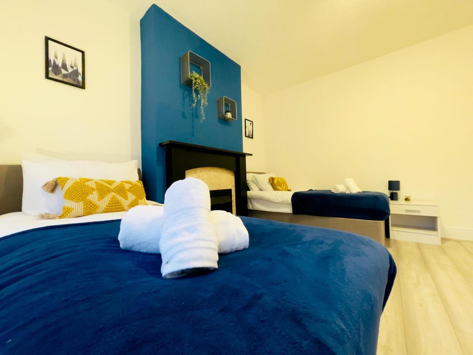 Sariyu Space Luton Hotel Luton  Bagian luar foto