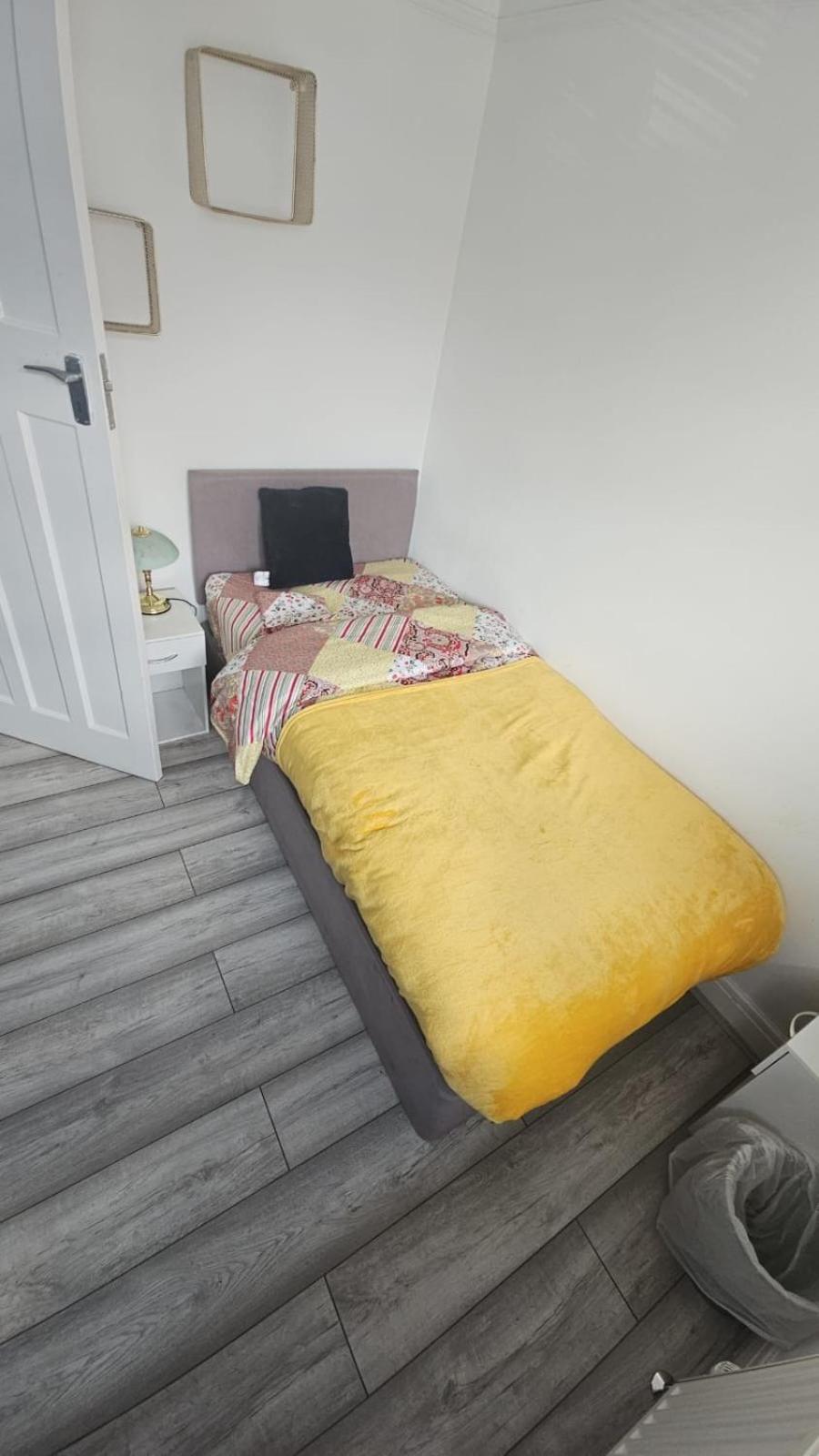 Sariyu Space Luton Hotel Luton  Bagian luar foto